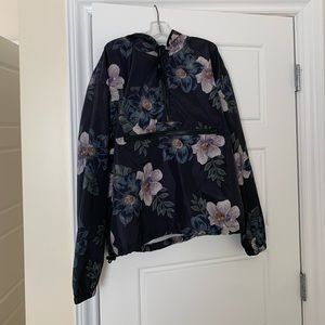 Floral wind breaker